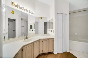 125 Stevens Dr, Schaumburg, IL 60173 - Photo 11