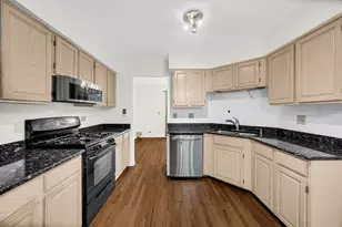 125 Stevens Dr, Schaumburg, IL 60173 - Photo 7