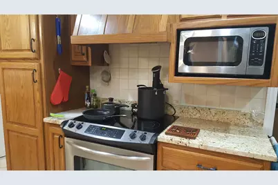 4 Forest Knolls, Decatur, IL 62521 - Photo 7