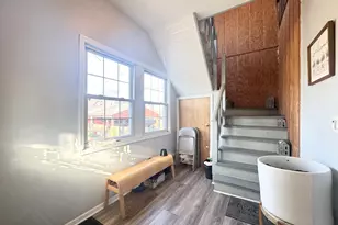 5758 W Warwick Ave, Chicago, IL 60634 - Photo 11