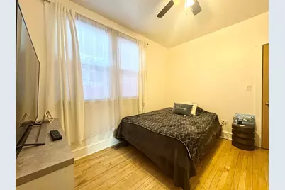 5758 W Warwick Avenue, Chicago, IL 60634 - Photo 11