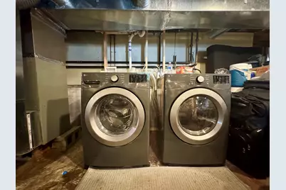 5758 W Warwick Avenue, Chicago, IL 60634 - Photo 19