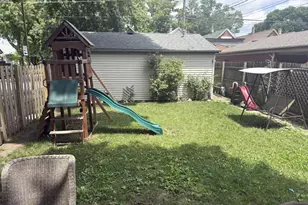 5758 W Warwick Ave, Chicago, IL 60634 - Photo 17