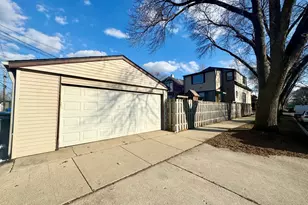 5758 W Warwick Ave, Chicago, IL 60634 - Photo 21