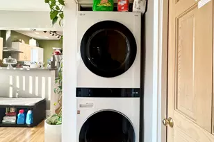 5758 W Warwick Ave, Chicago, IL 60634 - Photo 9