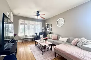 5758 W Warwick Ave, Chicago, IL 60634 - Photo 3