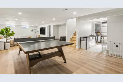 1515 E Oakton Street, Arlington Heights, IL 60004 - Photo 17