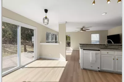 548 Larkspur Drive, Bolingbrook, IL 60440 - Photo 7