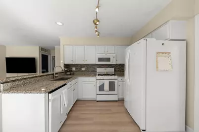 548 Larkspur Drive, Bolingbrook, IL 60440 - Photo 9