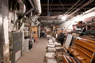 2370 N Elston Ct, Chicago, IL 60614 - Photo 17