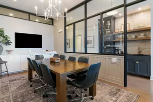 2370 N Elston Ct, Chicago, IL 60614 - Photo 5