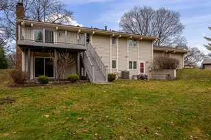 3087 Cheroakwood Ln, Rockford, IL 61114 - Photo 5