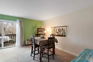 33561 N Royal Oak Ln, Grayslake, IL 60030 - Photo 5