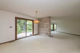 4914 3rd St, Winthrop Harbor, IL 60096 - Photo 9