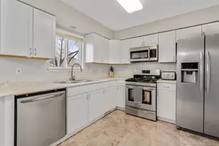 21712 W Jennings Ct, Plainfield, IL 60544 - Photo 11