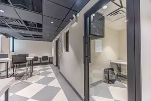 1140 N La Salle Dr, Chicago, IL 60610 - Photo 17