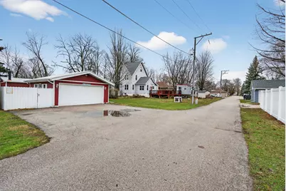 104 N Center Street, Gardner, IL 60424 - Photo 37