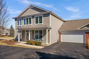 165 E Park Ave, Sugar Grove, IL 60554 - Photo 3