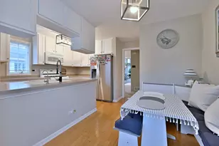 1016 N Glenview Ct, Palatine, IL 60067 - Photo 11