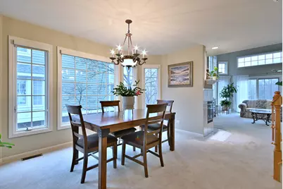 1016 N Glenview Court, Palatine, IL 60067 - Photo 9