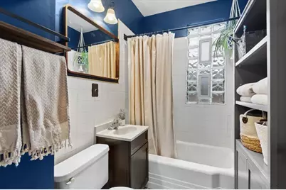 4940 W Ainslie Avenue, Chicago, IL 60630 - Photo 7