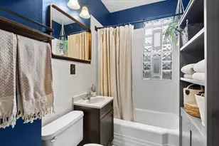 4940 W Ainslie Ave, Chicago, IL 60630 - Photo 7