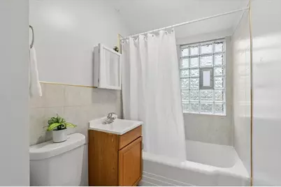 4940 W Ainslie Avenue, Chicago, IL 60630 - Photo 19