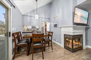 1325 Gloucester Cir, Carol Stream, IL 60188 - Photo 5