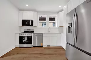 2808 N 76th Ct, Elmwood Park, IL 60707 - Photo 3