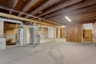 2808 N 76th Ct, Elmwood Park, IL 60707 - Photo 23