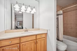 535 N Michigan Ave, Chicago, IL 60611 - Photo 11