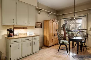 326 S 2nd St, Rockford, IL 61104 - Photo 25