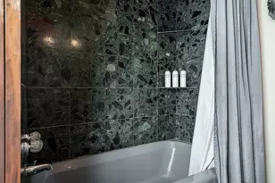 326 S 2nd St, Rockford, IL 61104 - Photo 51