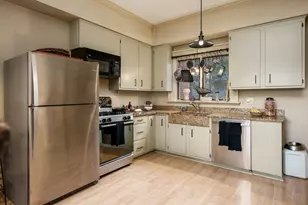 326 S 2nd St, Rockford, IL 61104 - Photo 23