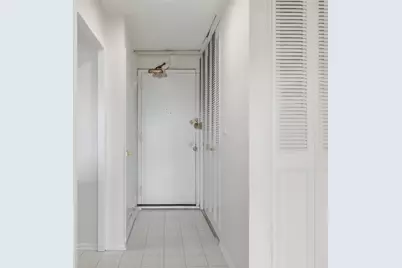 4250 N Marine Drive #2014, Chicago, IL 60613 - Photo 7