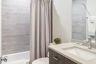 3839 N Clark St, Chicago, IL 60613 - Photo 7