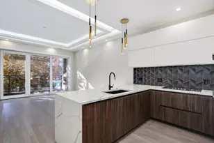 1446 W Chestnut St, Chicago, IL 60642 - Photo 7