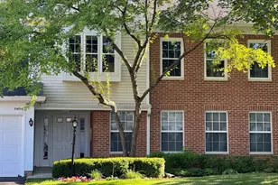 1404 Plum Ct, Mount Prospect, IL 60056 - Photo 1