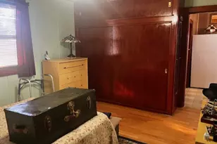 425 E Dakota St, Spring Valley, IL 61362 - Photo 9