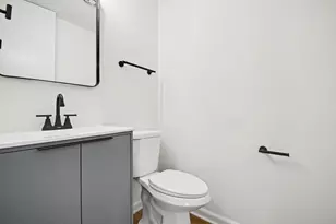 5535 Adeline Pl, Oak Forest, IL 60452 - Photo 7