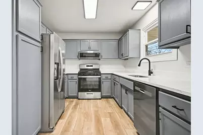 5535 Adeline Place, Oak Forest, IL 60452 - Photo 5