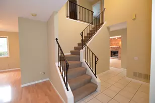 387 Amy Ct, Naperville, IL 60565 - Photo 11