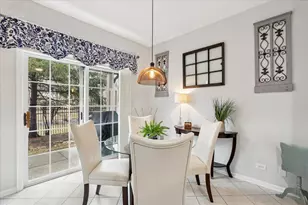 2190 Shadow Creek Ct, Vernon Hills, IL 60061 - Photo 9