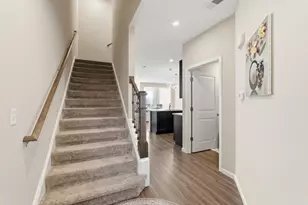 2235 Ryegrass Ln, Bolingbrook, IL 60490 - Photo 3