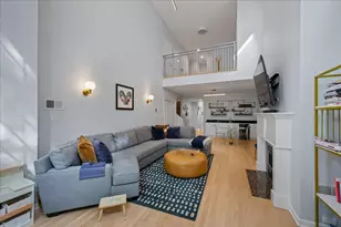 2140 W Haddon Ave, Chicago, IL 60622 - Photo 13