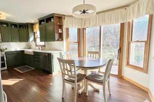 765 Anne St, Woodstock, IL 60098 - Photo 5