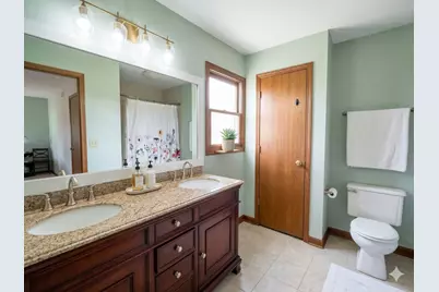 765 Anne Street, Woodstock, IL 60098 - Photo 17