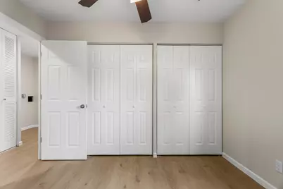 2704 W Kirby Avenue, Champaign, IL 61821 - Photo 23