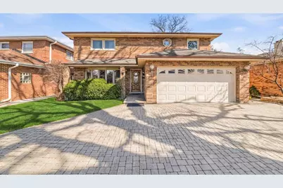 313 N Dee Road, Park Ridge, IL 60068 - Photo 1