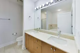 725 N Aberdeen St, Chicago, IL 60642 - Photo 19